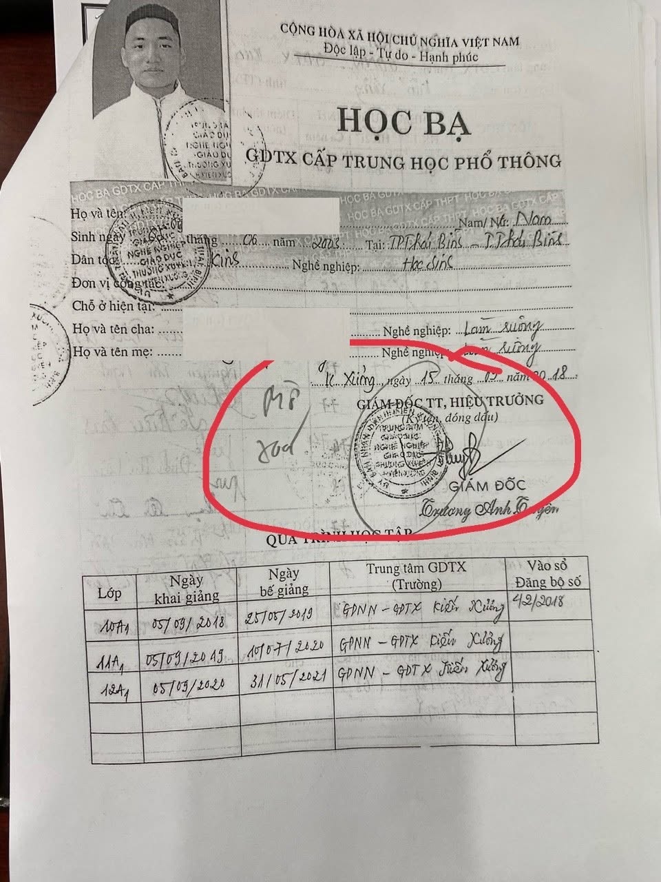 Dịch thuật AHA công chứng học bạ