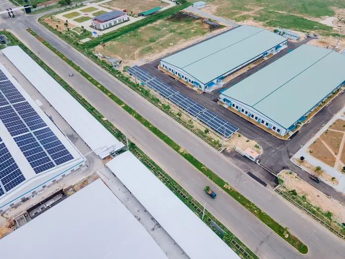 Chuyển nhượng đất trong khu công nghiệp là gì?